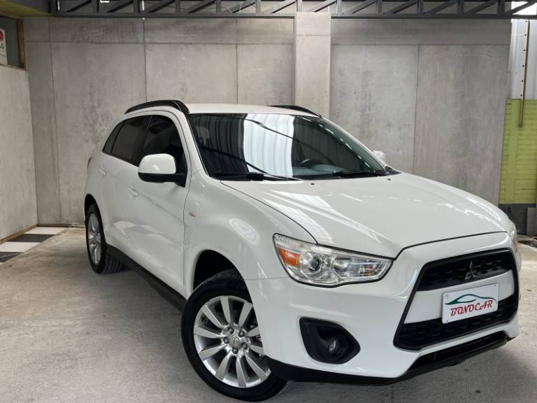 MITSUBISHI - ASX - 2013/2014 - Branca - R$ 66.900,00