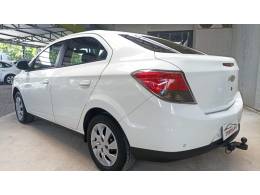 CHEVROLET - PRISMA - 2014/2014 - Branca - R$ 42.900,00