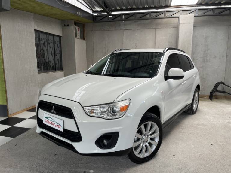 MITSUBISHI - ASX - 2013/2014 - Branca - R$ 66.900,00