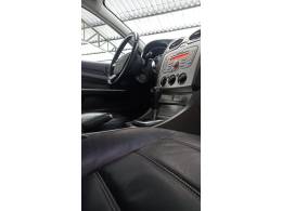 FORD - FOCUS - 2012/2013 - Branca - R$ 45.900,00