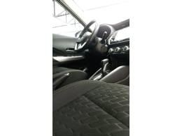 NISSAN - KICKS - 2022/2022 - Branca - R$ 99.900,00