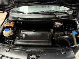 VOLKSWAGEN - CROSSFOX - 2006/2007 - Preta - R$ 32.900,00