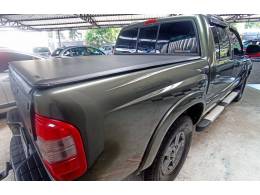 CHEVROLET - S10 - 2011/2011 - Verde - R$ 67.900,00