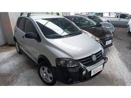 VOLKSWAGEN - CROSSFOX - 2010/2010 - Prata - R$ 37.900,00