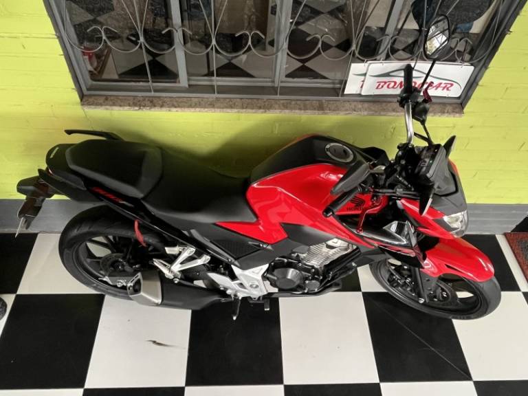 HONDA - CB 300F TWISTER - 2024/2024 - Vermelha - R$ 26.900,00