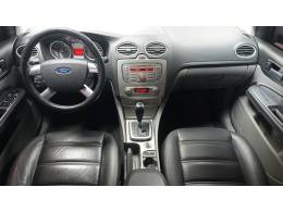 FORD - FOCUS - 2013/2013 - Prata - R$ 43.900,00