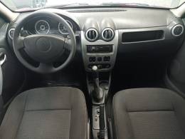 RENAULT - SANDERO - 2010/2011 - Vermelha - R$ 35.900,00