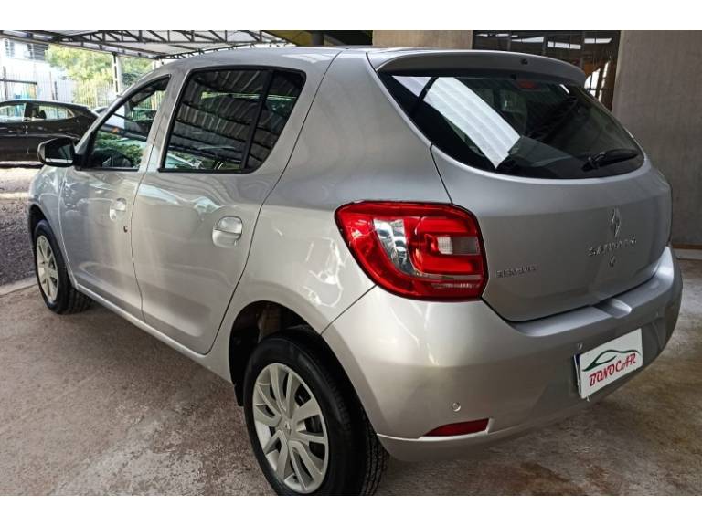 RENAULT - SANDERO - 2020/2020 - Prata - R$ 47.900,00
