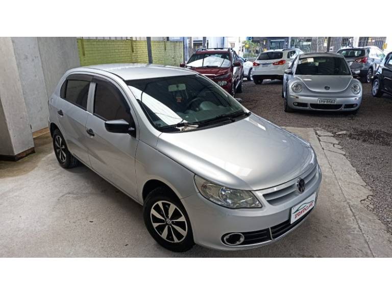 VOLKSWAGEN - GOL - 2010/2010 - Prata - R$ 27.900,00