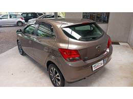 CHEVROLET - ONIX - 2013/2014 - Cinza - R$ 50.900,00