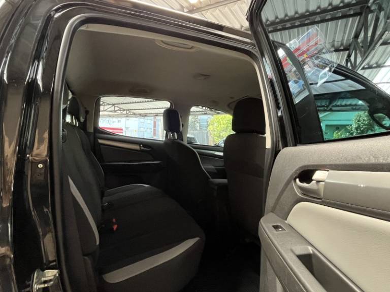 CHEVROLET - S10 - 2018/2019 - Preta - R$ 129.900,00
