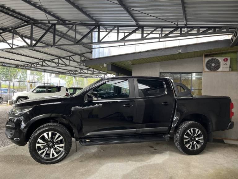 CHEVROLET - S10 - 2018/2019 - Preta - R$ 125.900,00