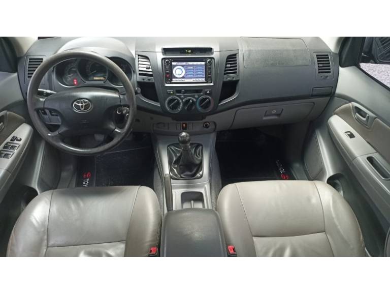 TOYOTA - HILUX - 2009/2009 - Preta - R$ 84.900,00