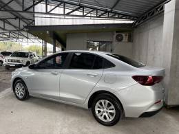 CHEVROLET - ONIX - 2022/2023 - Prata - R$ 68.900,00