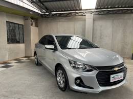 CHEVROLET - ONIX - 2022/2023 - Prata - R$ 68.900,00