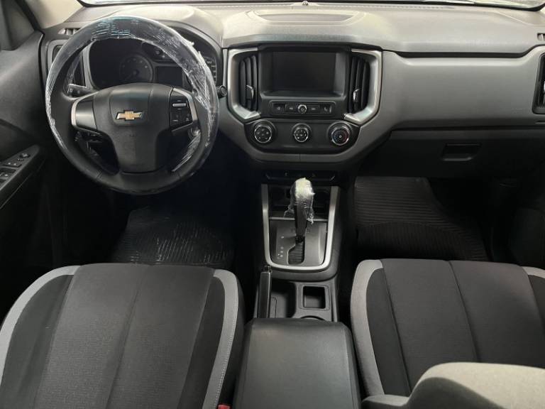 CHEVROLET - S10 - 2018/2019 - Preta - R$ 129.900,00