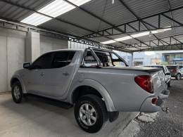MITSUBISHI - L200 TRITON - 2013/2013 - Prata - R$ 85.900,00