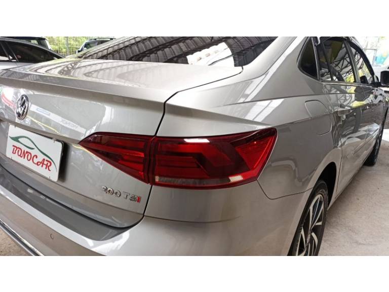VOLKSWAGEN - VIRTUS - 2022/2022 - Prata - R$ 97.900,00