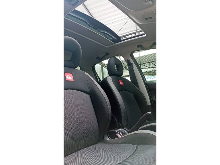 PEUGEOT - 207 - 2010/2011 - Prata - R$ 24.900,00