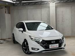 NISSAN - VERSA - 2023/2024 - Branca - R$ 105.900,00