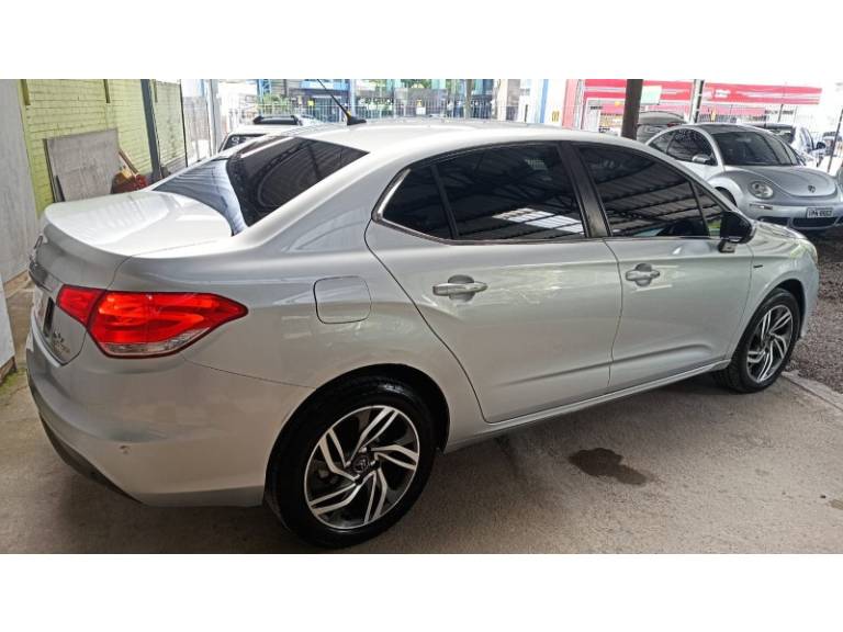 CITROËN - C4 LOUNGE - 2014/2014 - Prata - R$ 49.900,00