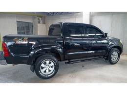 TOYOTA - HILUX - 2009/2009 - Preta - R$ 84.900,00
