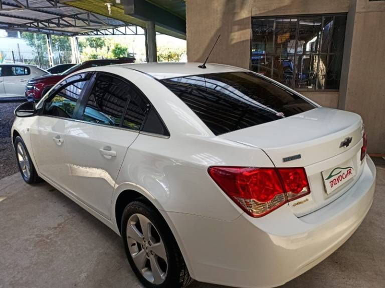 CHEVROLET - CRUZE - 2013/2014 - Branca - R$ 59.900,00