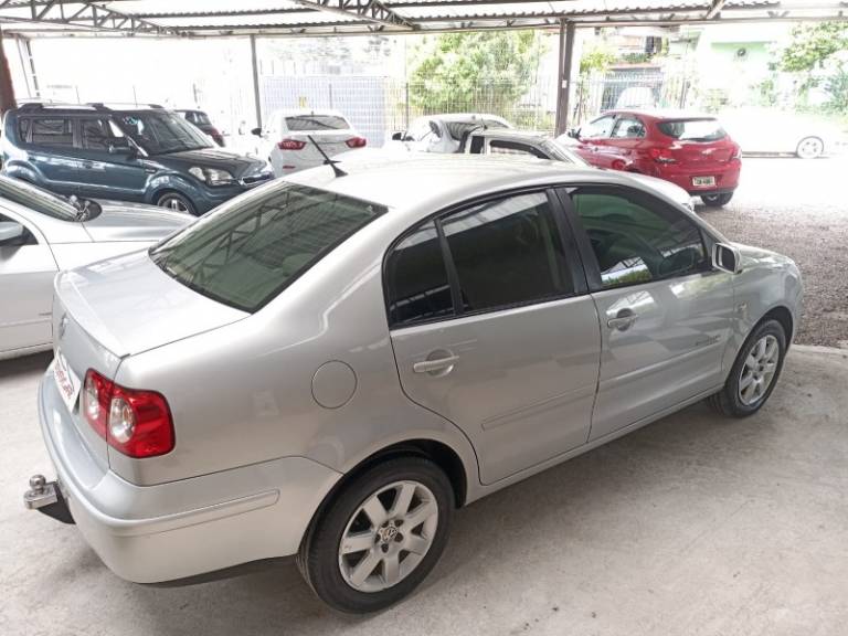 VOLKSWAGEN - POLO - 2007/2007 - Prata - R$ 31.900,00