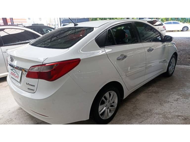 HYUNDAI - HB20S - 2015/2015 - Branca - R$ 59.900,00