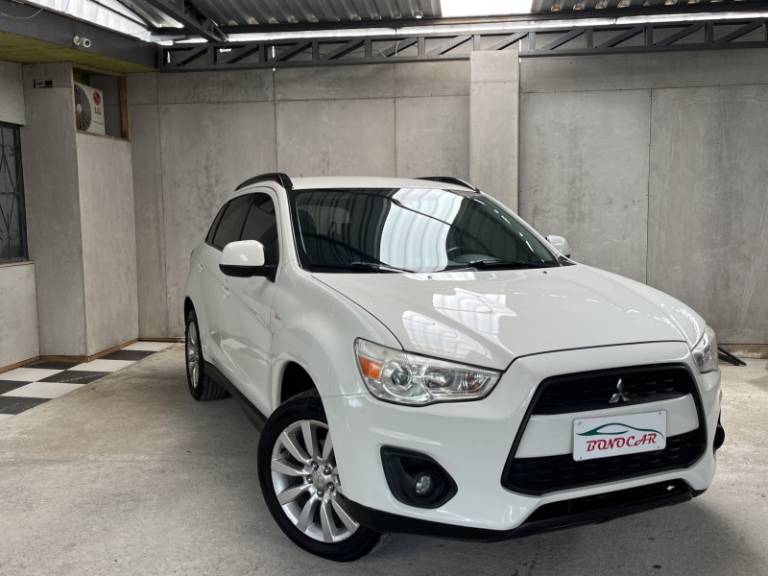 MITSUBISHI - ASX - 2013/2014 - Branca - R$ 64.900,00
