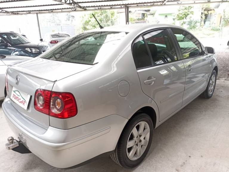 VOLKSWAGEN - POLO - 2007/2007 - Prata - R$ 31.900,00