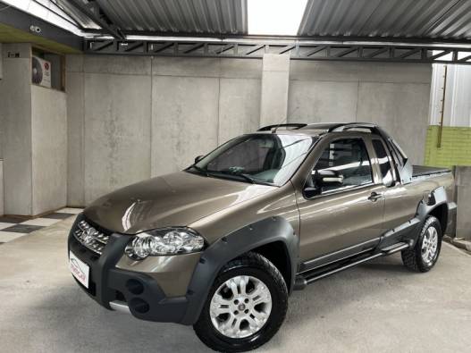 FIAT - STRADA - 2008/2009 - Cinza - R$ 45.900,00