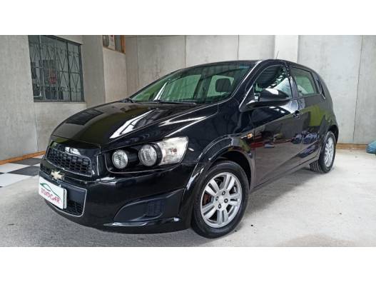 CHEVROLET - SONIC - 2013/2013 - Preta - R$ 36.900,00