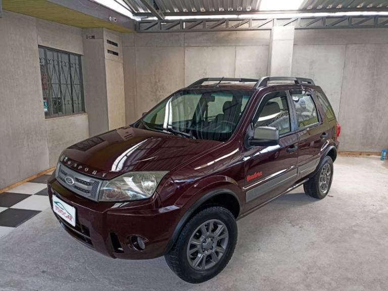 FORD - ECOSPORT - 2010/2011 - Vinho - R$ 43.900,00