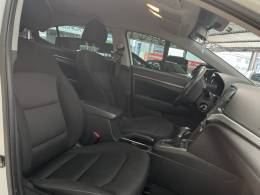 HYUNDAI - ELANTRA - 2016/2017 - Branca - R$ 76.900,00