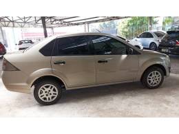 FORD - FIESTA - 2011/2012 - Prata - R$ 34.900,00