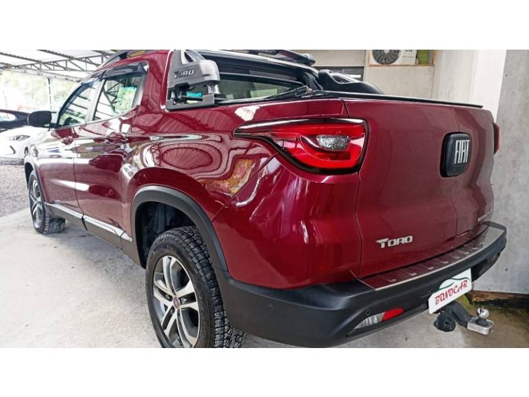 FIAT - TORO - 2018/2019 - Vermelha - R$ 96.900,00