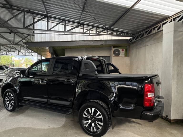 CHEVROLET - S10 - 2018/2019 - Preta - R$ 129.900,00