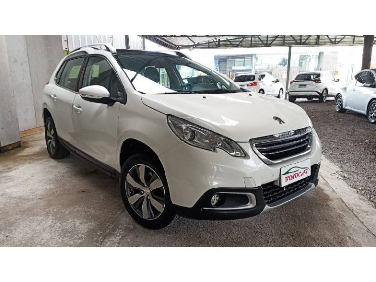PEUGEOT - 2008 - 2017/2017 - Branca - R$ 57.900,00