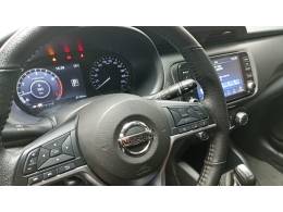 NISSAN - KICKS - 2022/2022 - Branca - R$ 99.900,00