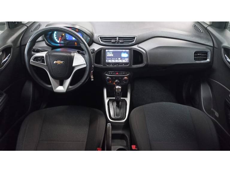 CHEVROLET - ONIX - 2013/2014 - Cinza - R$ 54.900,00