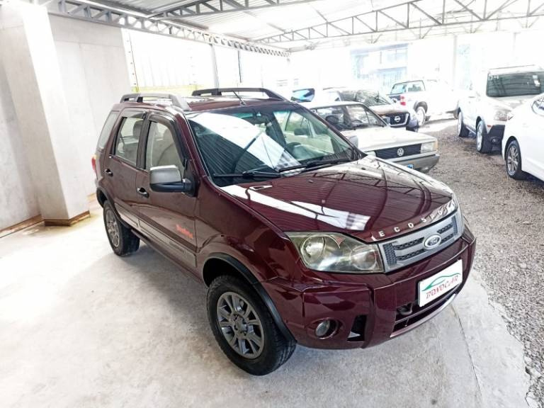 FORD - ECOSPORT - 2010/2011 - Vinho - R$ 43.900,00