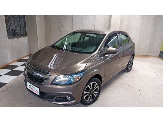 CHEVROLET - ONIX - 2013/2014 - Cinza - R$ 50.900,00