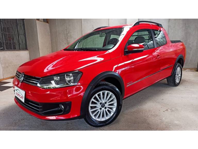 VOLKSWAGEN - SAVEIRO - 2015/2015 - Vermelha - R$ 64.900,00