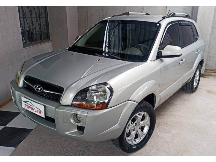 HYUNDAI - TUCSON - 2011/2011 - Prata - R$ 45.900,00