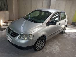 VOLKSWAGEN - FOX - 2007/2008 - Prata - R$ 25.900,00