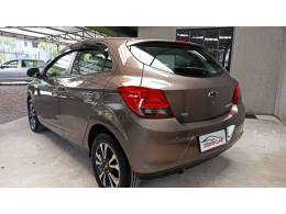 CHEVROLET - ONIX - 2013/2014 - Cinza - R$ 50.900,00