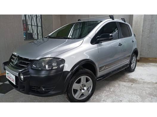 VOLKSWAGEN - CROSSFOX - 2010/2010 - Prata - R$ 37.900,00