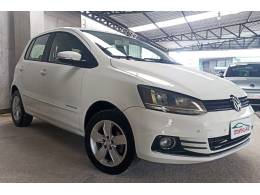 VOLKSWAGEN - FOX - 2017/2018 - Branca - R$ 55.900,00