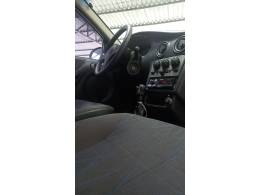 CHEVROLET - CELTA - 2006/2006 - Branca - R$ 18.900,00